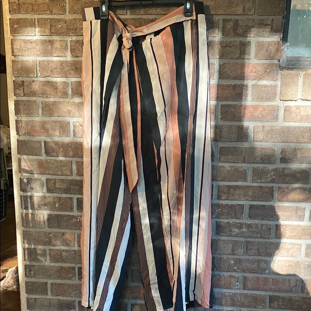 SHEIN Black and White Wide Leg Pants